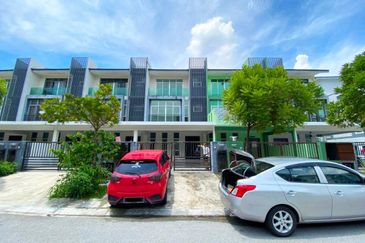 Bangi Avenue 3, Seksyen 7