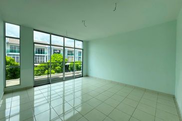 Bangi Avenue 3, Seksyen 7