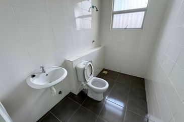 Bangi Avenue 3, Seksyen 7