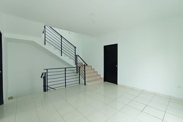 Bangi Avenue 3, Seksyen 7