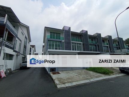END LOT! 3-Storey Bangi Avenue Seksyen 7, Selangor, Kajang