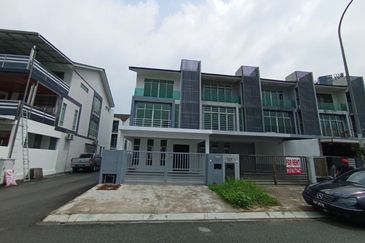 Bangi Avenue 3, Seksyen 7