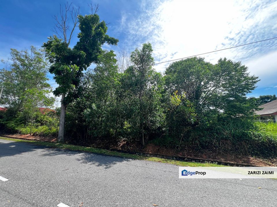 Tanah Lot Banglo, Bandar Tasik Senangin Lenggeng, Negeri Sembilan, Lenggeng