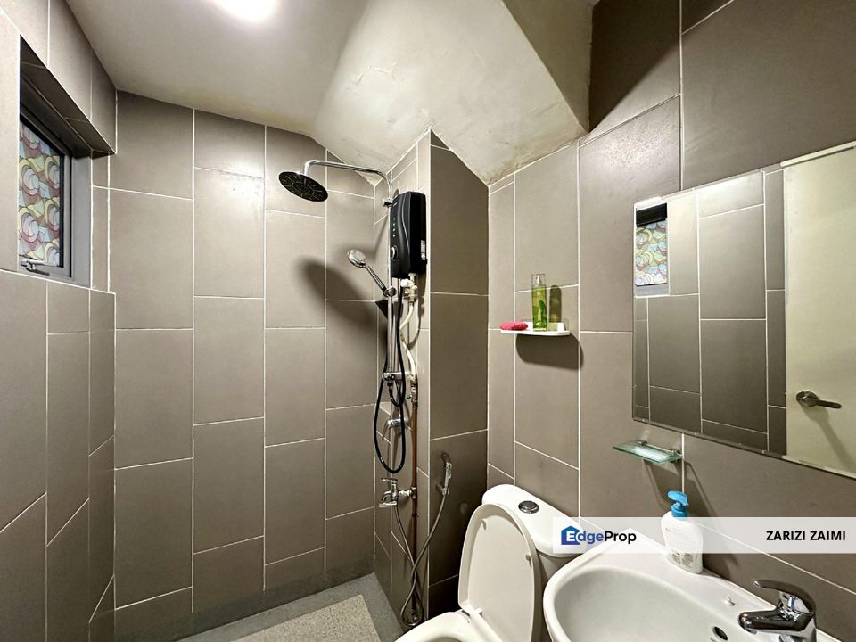 End Lot! 3-Storey Halamanda Gombak, Selangor, Gombak