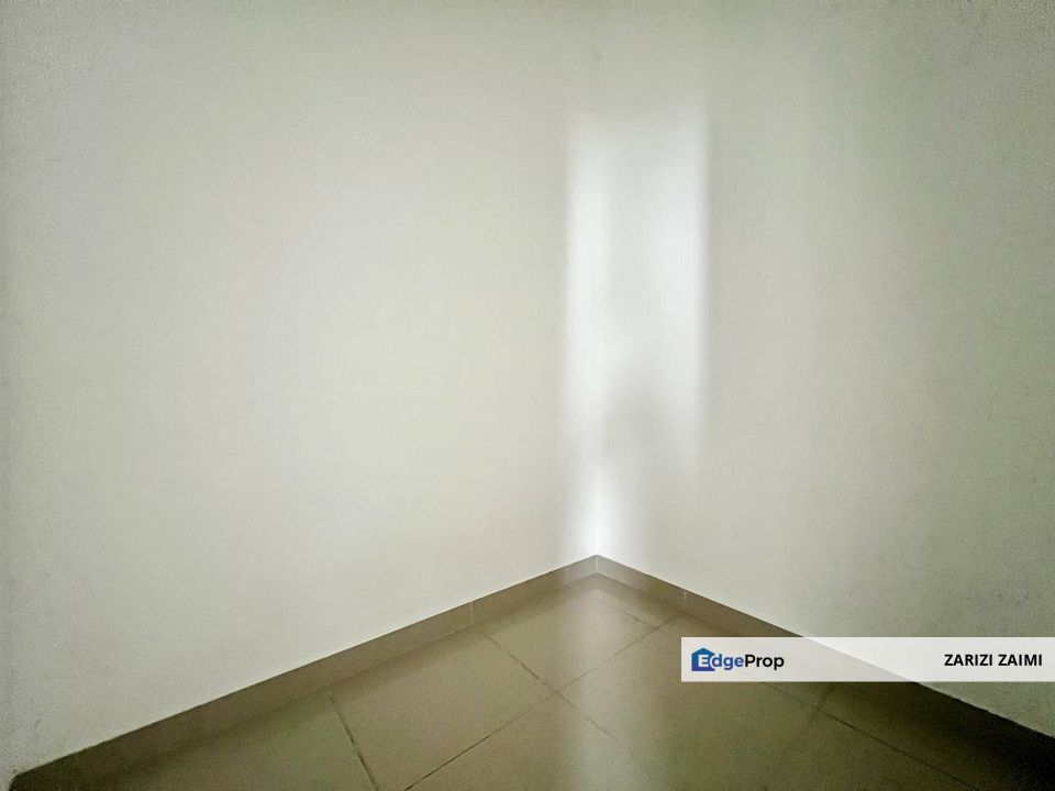 BRAND NEW! 2-Storey Superlink Sejati Lakeside, Selangor, Cyberjaya