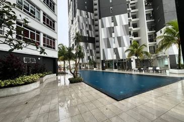 Midas Perling Apartment
