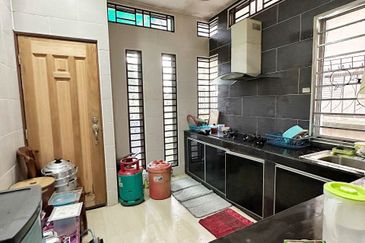 Jalan Pulai Indah, Taman Pulai Indah