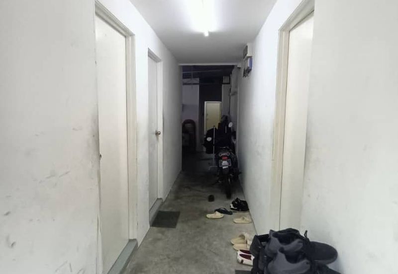 2 Storey Corner House @ Jalan Lumba Kuda, Johor Bahru, Johor