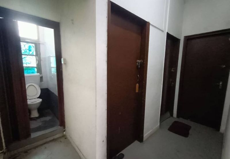 2 Storey Corner House @ Jalan Lumba Kuda, Johor Bahru, Johor