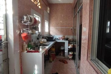 2 Storey House @ Jalan Nuri, Bandar Putra, Kulai, Johor.