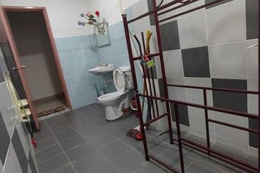 2 Storey House @ Jalan Nuri, Bandar Putra, Kulai, Johor.