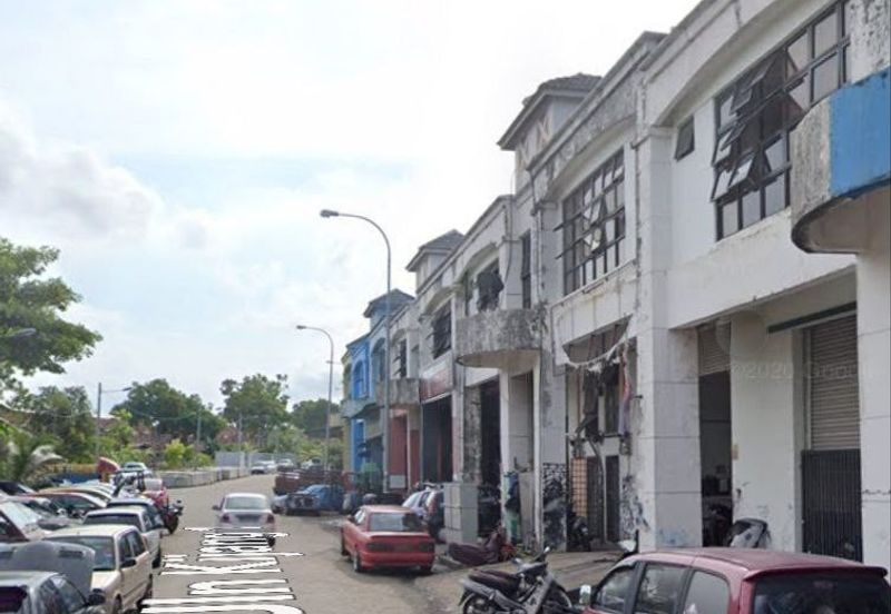 1.5 Storey Factory @ Taman Scientix, Pasir Gudang, Johor.