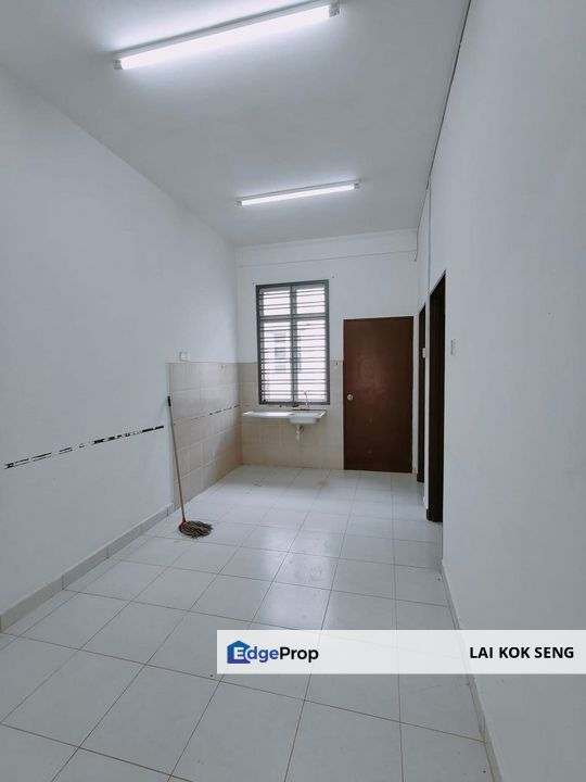 2 Storey House @ Jalan Scientex Maju, Taman Scientex Kulai 2, Kulai, Johor., Johor, Kulai