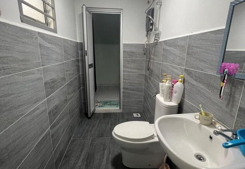 2 Storey House @ Taman Nusantara Prima, Iskandar Puteri, Johor.