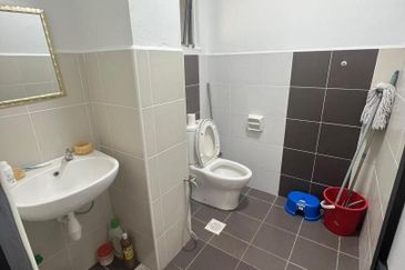 2 Storey House @ Taman Nusantara Prima, Iskandar Puteri, Johor.