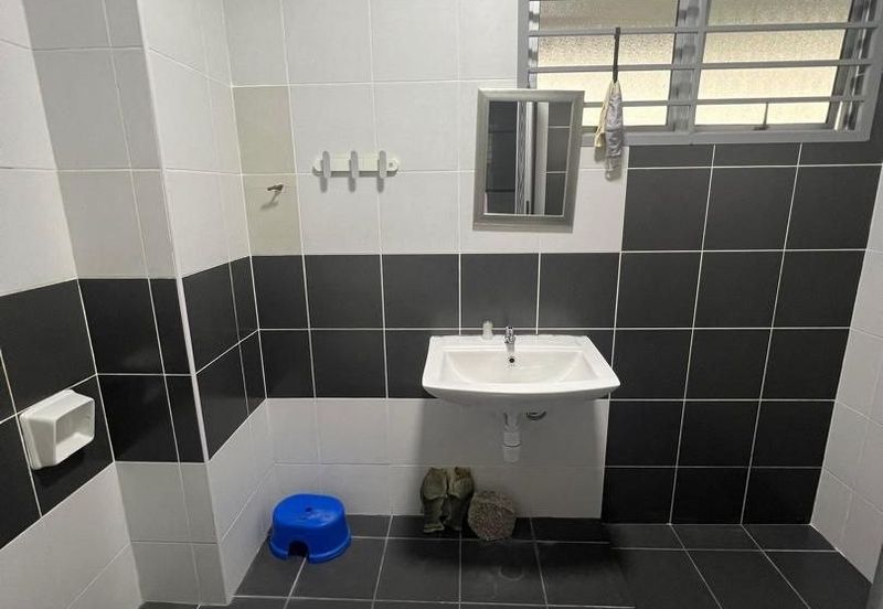 2 Storey House @ Taman Nusantara Prima, Iskandar Puteri, Johor.