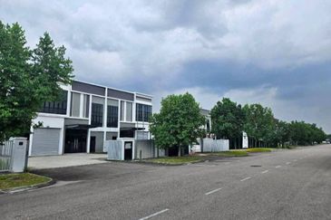 1.5 Storey Cluster Factory @ Taman Senai Airport City, Senai, Johor.