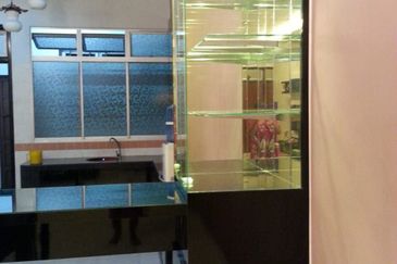 1 Storey House @ Taman Maluri, Ulu Tiram, Johor.