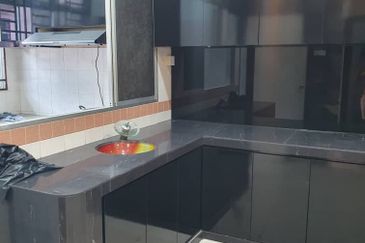 1 Storey House @ Taman Maluri, Ulu Tiram, Johor.