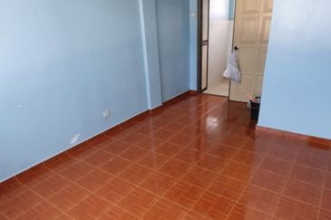 Ria 2 Apartment, Taman Megah Ria