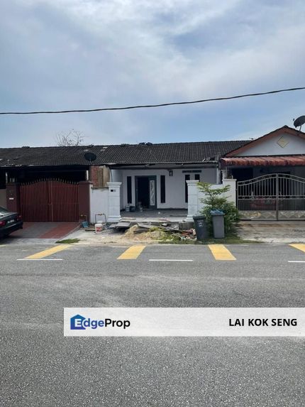 1 Storey Low Cost House (Under Renovation)@ Taman Teratai, Skudai, Johor, Johor, Skudai