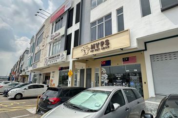 3 Storey Shop/Office @ Austin Crest, Taman JP Perdana, J.B