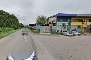 Terrace Factory @ Jalan Bayu, Kawasan Perindustrian Tampoi Jaya, Johor.