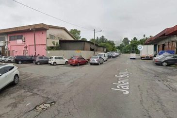 Terrace Factory @ Jalan Bayu, Kawasan Perindustrian Tampoi Jaya, Johor.