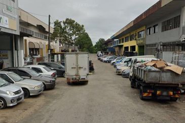 Terrace Factory @ Jalan Bayu, Kawasan Perindustrian Tampoi Jaya, Johor.