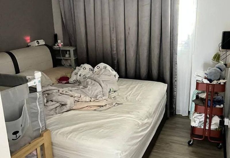 1 Storey House @ Taman Bunga Teratai, Pekan Nanas, Johor.