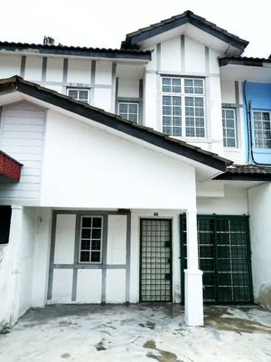 Cheap Double Storey Terrace House at Cakera Purnama Puncak Alam for ...