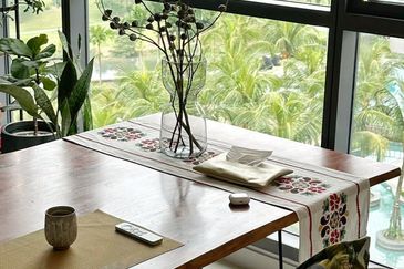 Dianthus @ Tropicana Gardens