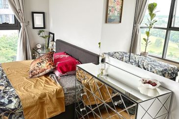 Dianthus @ Tropicana Gardens