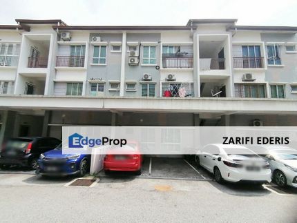 FREEHOLD Townhouse upper unit at Taman Tropika 2 Sungai Tangkas Kajang Near tu UKM Bangi Dor Sale, Selangor, Kajang