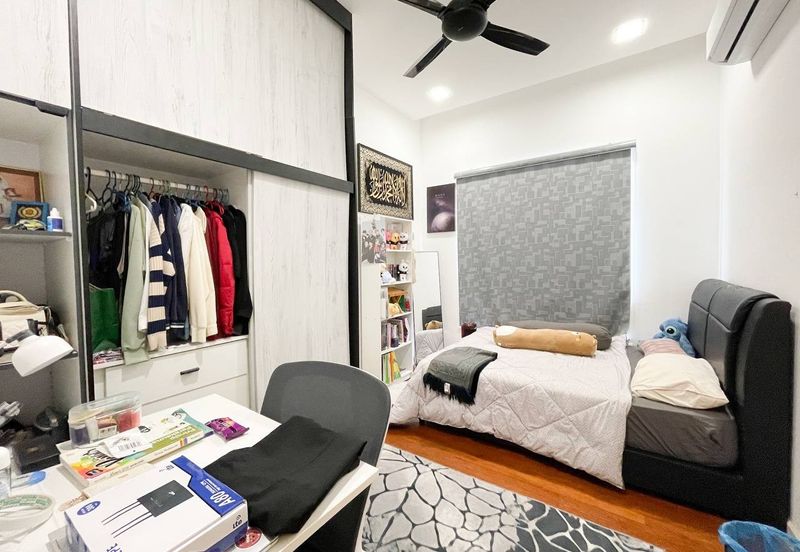 Broadleaf Residences, Hometree