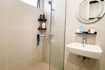 Broadleaf Residences, Hometree