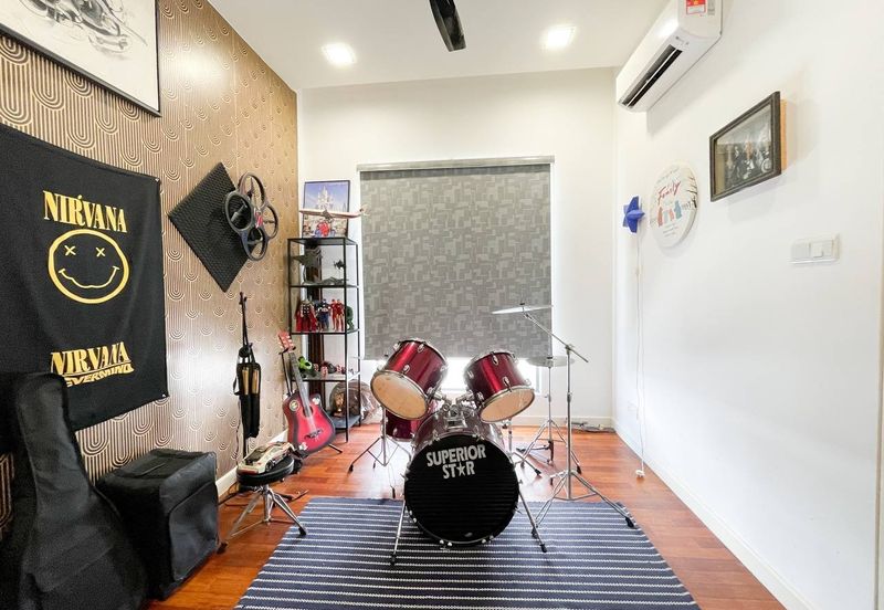 Broadleaf Residences, Hometree