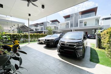 Broadleaf Residences, Hometree