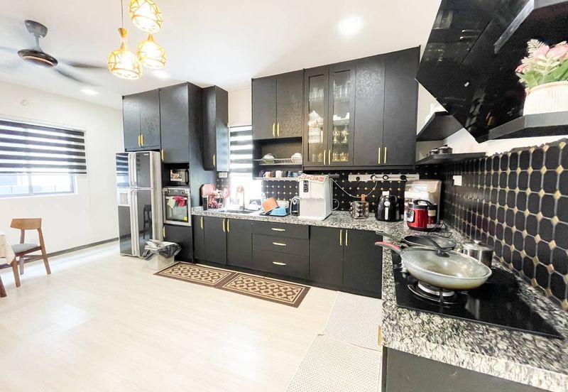 Broadleaf Residences, Hometree