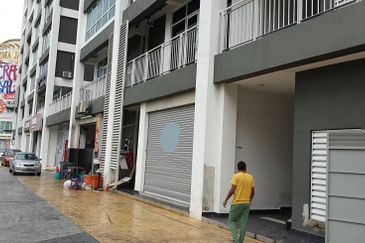 Ostia Bangi Business Avenue