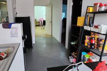 Ostia Bangi Business Avenue