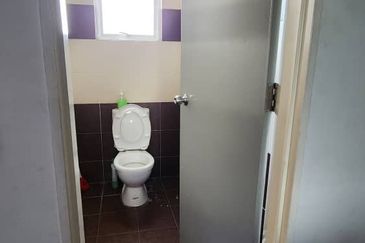 Ostia Bangi Business Avenue