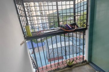 Pangsapuri Kenanga Sari