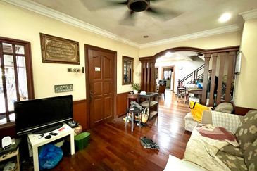 Taman Kinrara Seksyen 1