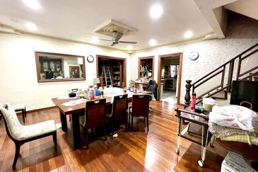 Taman Kinrara Seksyen 1