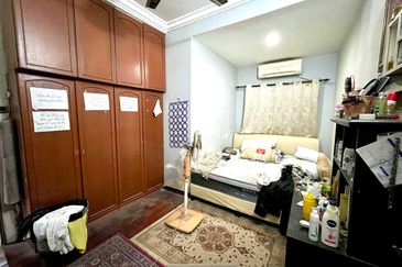 Taman Kinrara Seksyen 1