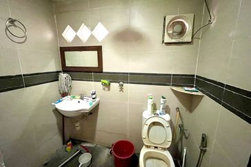 Taman Kinrara Seksyen 1