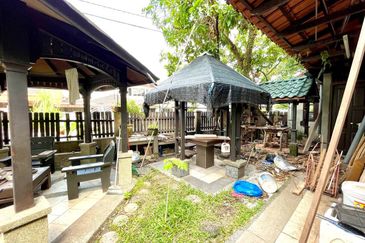 Taman Kinrara Seksyen 1