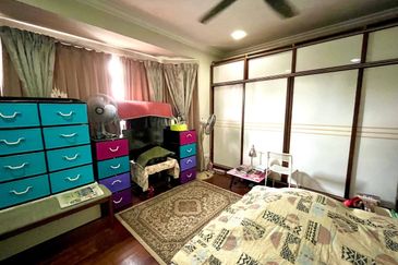 Taman Kinrara Seksyen 1