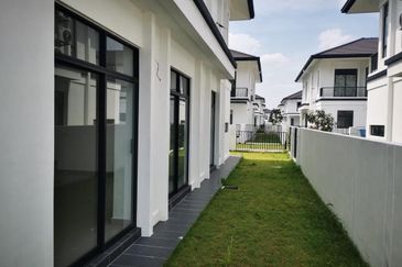 Norton Garden Semi D @ Eco Grandeur